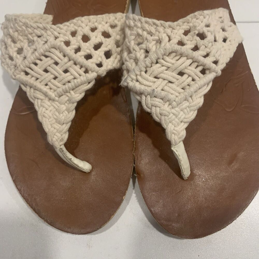 T-strap Sandals Thongs Flip Flop Flats Ivory White Macrame Womens Sz 9 - Picture 3 of 16